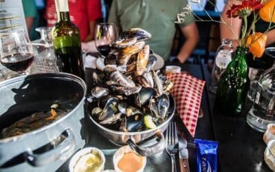 Binnenkort serveren we weer mosselen. Houd de socials in de gaten!